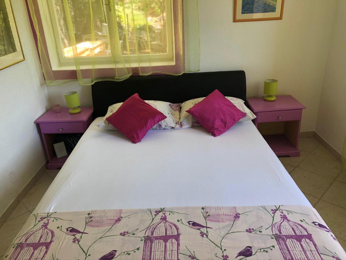 Family Stakic Apartamento Baška Voda Exterior foto