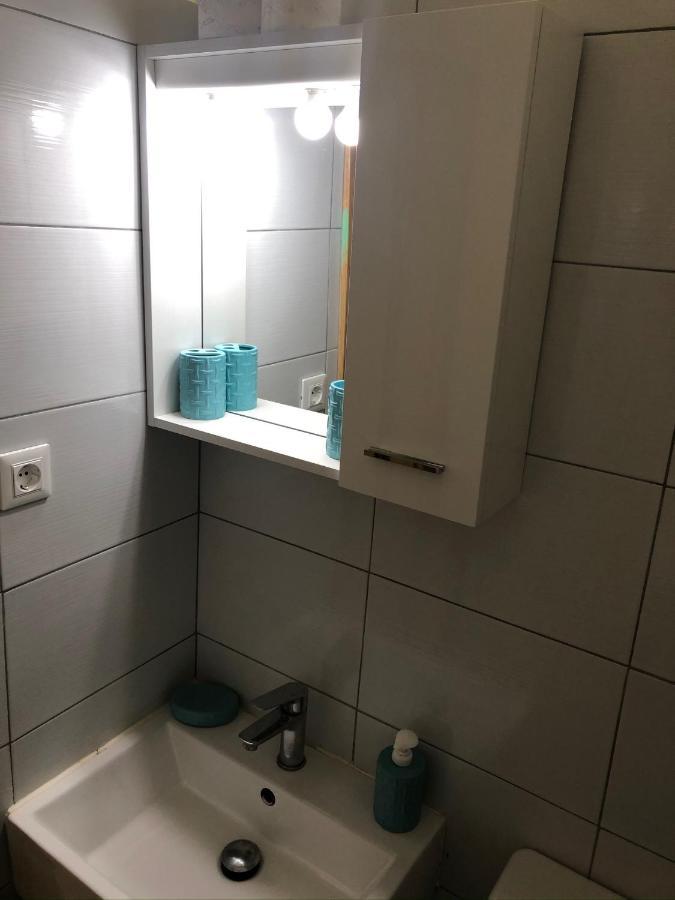 Family Stakic Apartamento Baška Voda Exterior foto